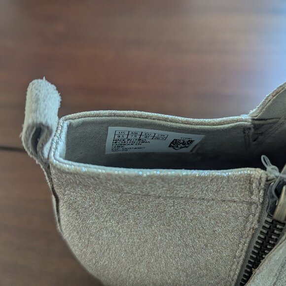 NEW Tom's Deia Zipper Ankle Booties in Tan Suede and Neutral Glitter W9.5 - Picture 4 of 8